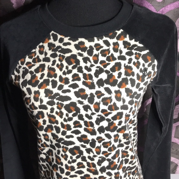 Volcom Sweater - Picture 2 of 5